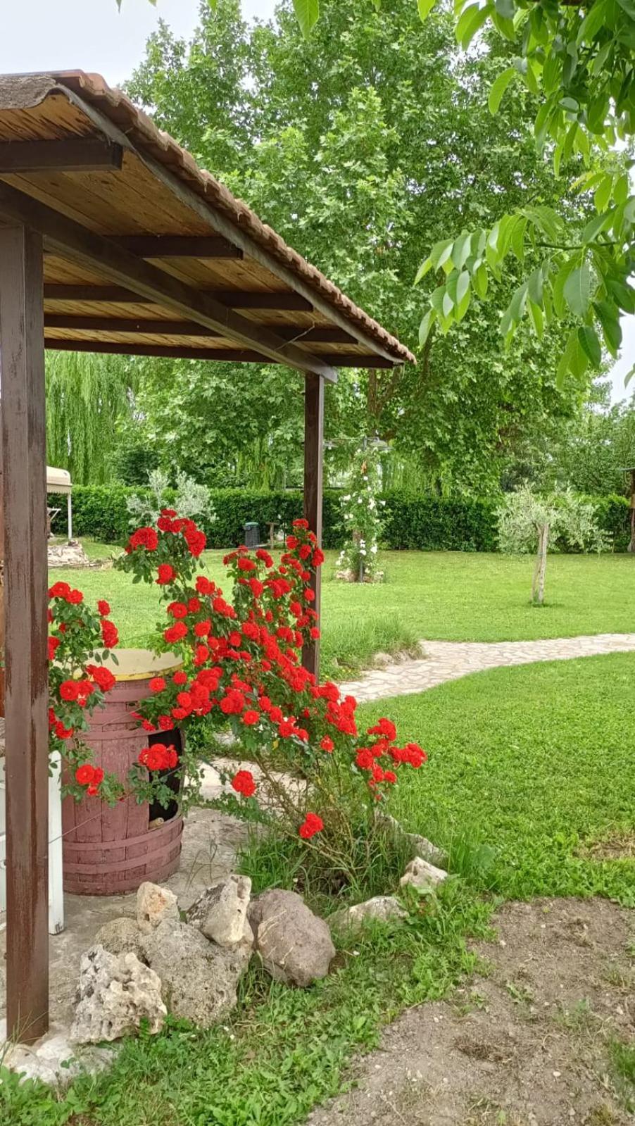 La Vecchia Stalla B&B Narni Exterior photo